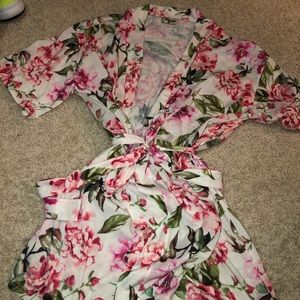 MUMU ROBE never worn